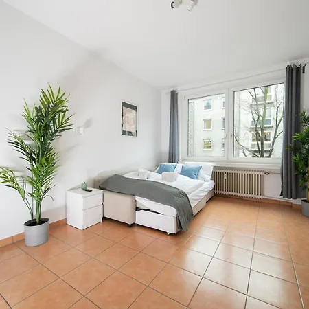 Apartamento - With Balcony - Kitchen & *